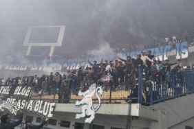 jelang-duel-panas-persija-vs-persib,-ribuan-bobotoh-memadati-gbla:-kobarkan-semangat!