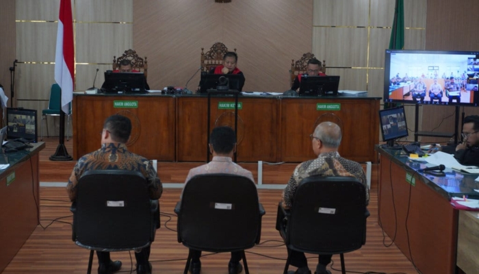 sekda-riau-ungkap-perintah-pecat-ajudan-pribadi-abdul-wahid
