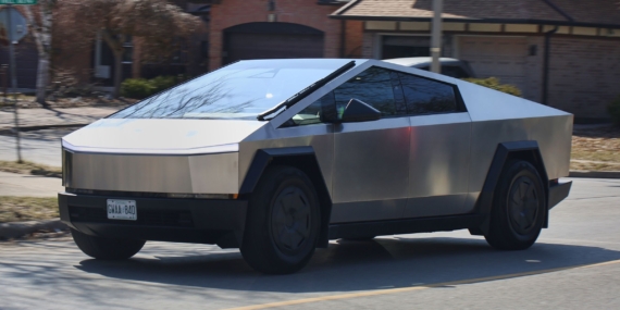 Penarikan Terbaru Tesla? Roda Cybertruck Bisa Jatuh