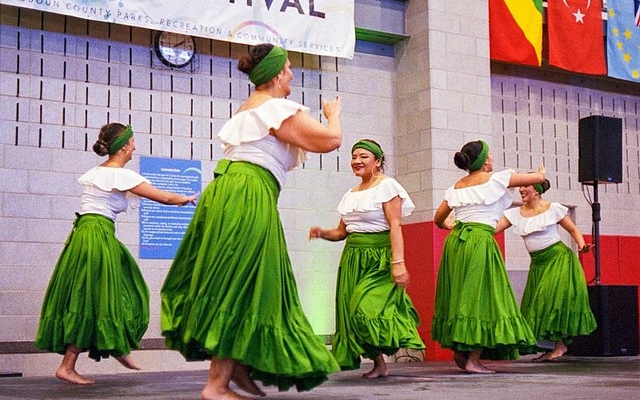 in-the-frame:-festivities-in-motion