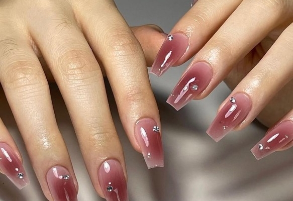 tren-motif-nail-art-yang-paling-populer-saat-ini