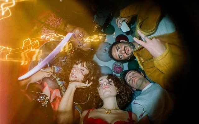 fisheye-perspectives-behind-the-scenes-with-‘i-love-la’-on-set-photographer-kenny-laubbacher