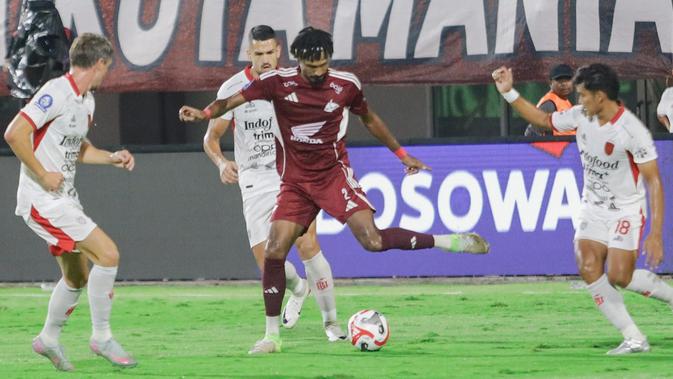 pernah-gagalkan-bali-united-hattrick-juara,-kini-psm-ancam-ambisi-persib