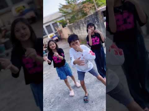 Giesta & Gisela ajakin Kiano cogan caper joget kicau mania 🥰❤️ #shortsfeed #shortvideo #shorts