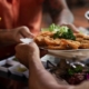 tempat-makan-enak-di-cirebon-untuk-sarapan-dan-makan-malam