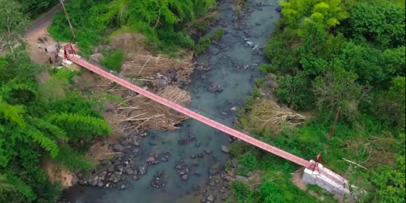 Ubah Nasib Warga Pelosok Lewat Jembatan