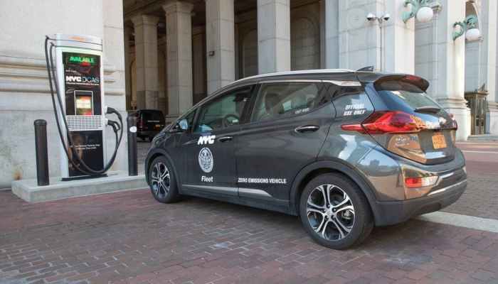 nyc-dan-la-bekerja-sama-untuk-memperjuangkan-ev