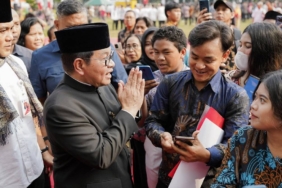pramono-anung-resmikan-ring-tinju-pasar-rebo-untuk-tekan-angka-tawuran