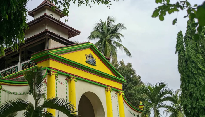 museum-keraton-sumenep,-jejak-kejayaan-kerajaan-sumenep-dari-abad-ke-18
