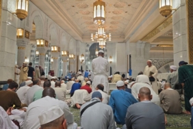 jemaah-haji-indonesia-mulai-penuhi-arafah-untuk-wukuf,-kloter-aceh-tempati-maktab-56