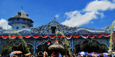 grebeg-besar-keraton-surakarta:-jejak-syukur,-doa,-dan-harmoni-budaya-jawa