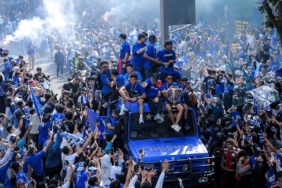 kepada-media-asing,-bojan-hodak-akui-tidak-mudah-bawa-persib-hattrick-juara-bri-super-league