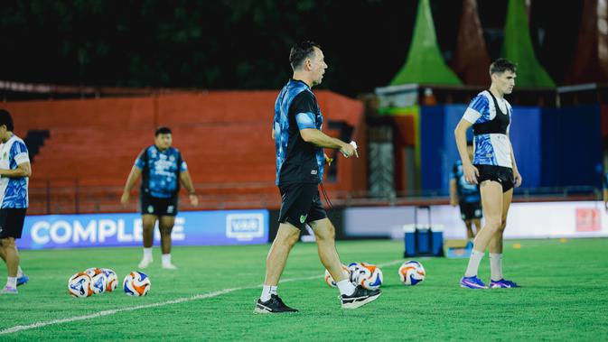 psim-mulai-bergerak-sambut-musim-baru:-negosiasi-pemain-dan-persiapan-tim-dikebut