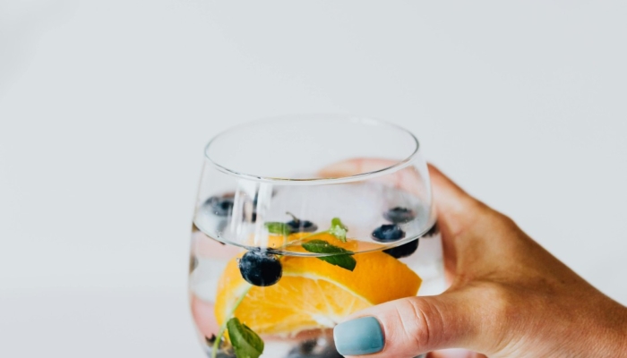resep-infused-water-untuk-menjaga-kondisi-tubuh