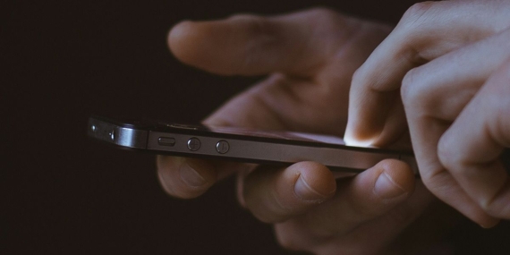 6 Paket Telepon Prabayar Terbaik (2026): Tello, Boost, Google Fi, Lainnya