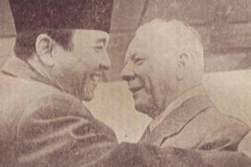 kunker-bung-karno-ke-uni-soviet:-lahirkan-gbk,-monas,-hingga-kekuatan-militer-indonesia