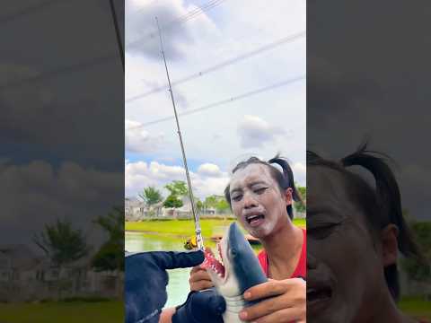 Bego Mancing Dapet Ikan Aneh!