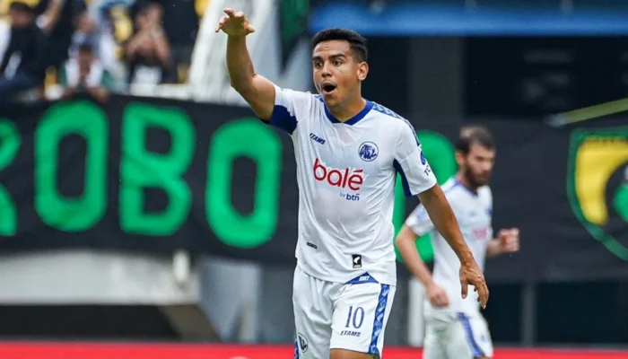 valdeci-moreira-resmi-berpisah-dengan-arema-fc-usai-kontrak-habis