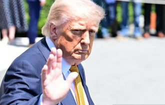 donald-trump-akan-serang-iran-jika-pasukan-as-tewas