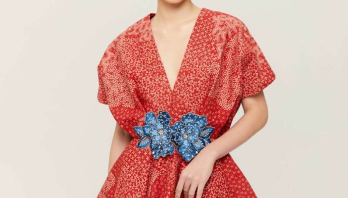 7-model-baju-batik-elegan-dan-mewah