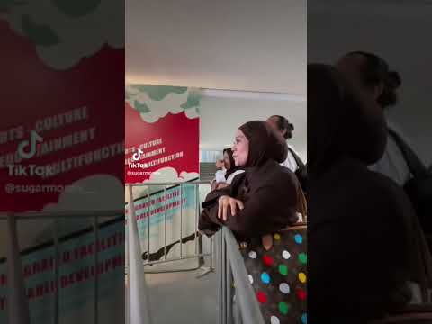 bangganya Bunda melihat anaknya menjadi pendamping timnas garuda malam ini
