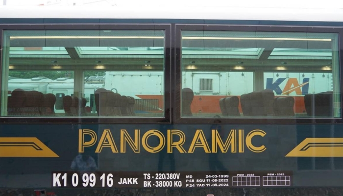 kereta-panoramic-makin-digemari,-jumlah-penumpang-melonjak-62-persen-dalam-lima-bulan