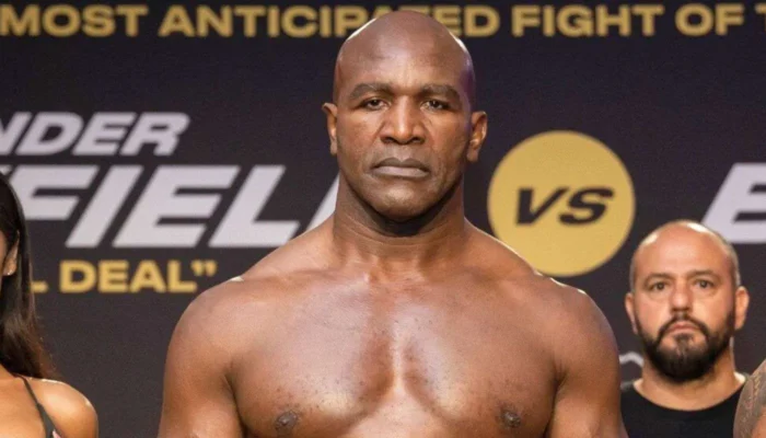 evander-holyfield-ungkap-momen-pasti-pensiun