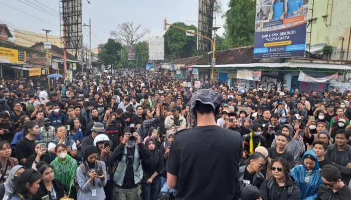 demonstrasi-di-gejayan-minta-pemerintah-setop-program-mbg