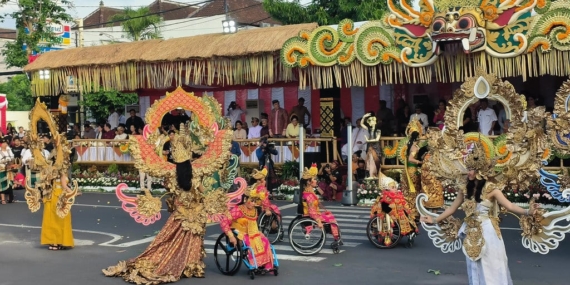 Penari Difabel Ramaikan Pembukaan Pesta Kesenian Bali 2026