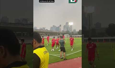 Garuda berkumpul! Intip keseriusan Timnas Indonesia di sesi latihan terbaru #shortvideo #shorts