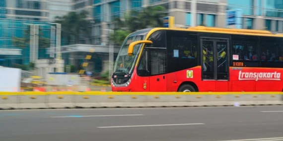 Pengalaman Pertama Merantau Kerja di Jakarta: Empat Hari Bolak-balik Tangsel-Jaktim Sudah Trauma