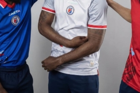 kontroversi-jersi-haiti-yang-menyematkan-pertempuran-vertieres
