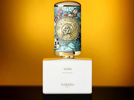 floraiku-rilis-gong,-parfum-beraroma-teh-dan-dorayaki