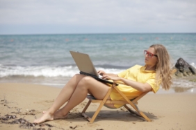 7-tips-menjaga-work-life-balance-agar-hidup-lebih-seimbang