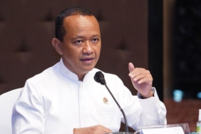 bahlil-bentuk-tim-pengadaan-batu-bara-untuk-atasi-kendala-pln