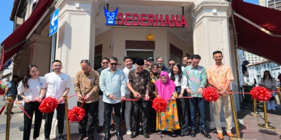 Diresmikan Menekraf, Restoran Padang Sederhana Ada di Singapura