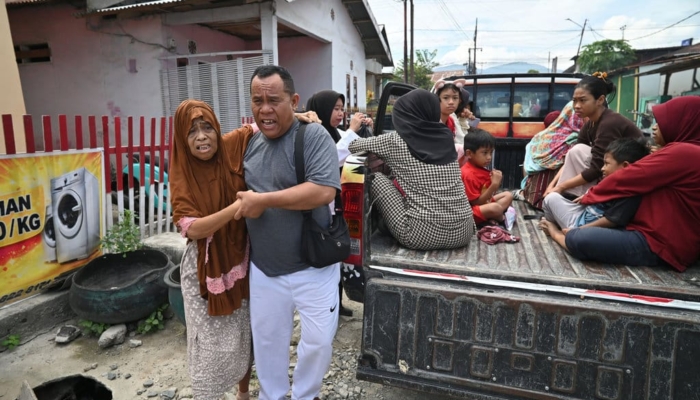 update-dampak-gempa-palu-hari-ini:-8-orang-luka-&-bangunan-rusak