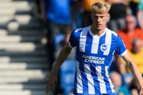 spurs-dan-brighton-capai-kesepakatan-untuk-transfer-jan-paul-van-hecke