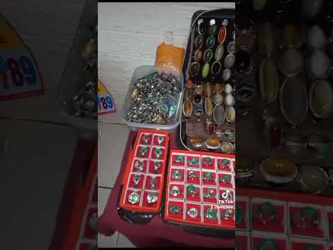lapak gelang Bahar dan aneka batu akik bang je. Ciledug Tangerang Kreo selatan.