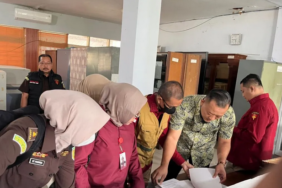 kejati-sulsel-geledah-kantor-disdik-terkait-korupsi-perpustakaan-digital-rp13-miliar