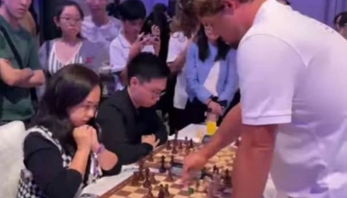 pecatur-indonesia-chelsie-monica-kalahkan-magnus-carlsen