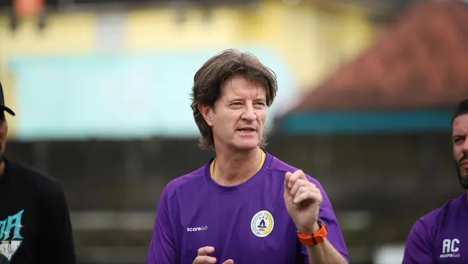 resmi!-pss-tunjuk-lagi-pieter-huistra,-siap-pimpin-super-elja-di-super-league-2026/2027