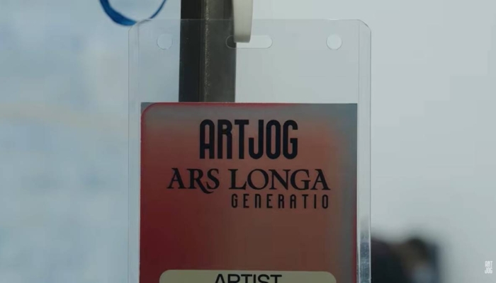 ketika-ruang-seni-bersinggungan-dengan-kekuasaan:-pelajaran-dari-drama-dhf-di-artjog-2026