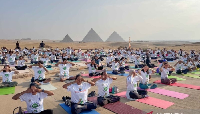 begini-keseruan-masyarakat-dunia-rayakan-hari-yoga-internasional