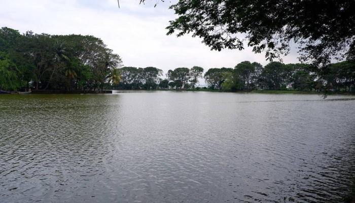 danau-tasikardi,-waduk-buatan-kesultanan-banten-peninggalan-sultan-maulana-yusuf