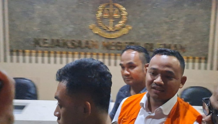 anak-eks-bupati-sleman-jadi-tersangka-korupsi-dana-hibah