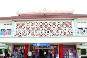 lebih-dari-seabad-rel-lampung,-penggerak-konektivitas-dan-logistik-sumatra-bagian-selatan