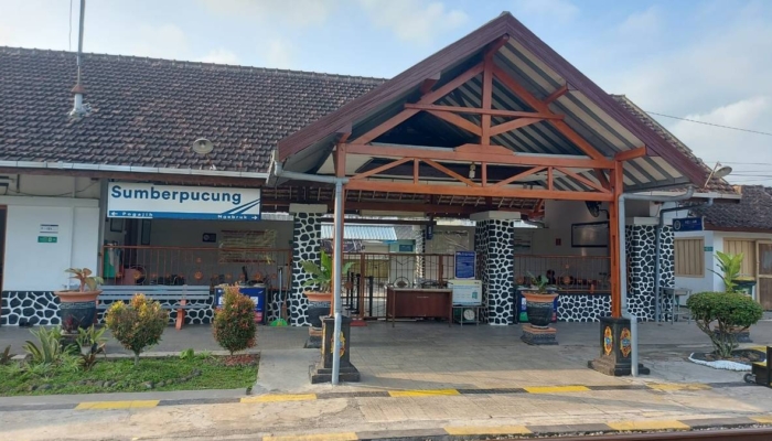stasiun-sumberpucung-jadi-pintu-wisata-karangkates-dan-penggerak-ekonomi-warga-malang