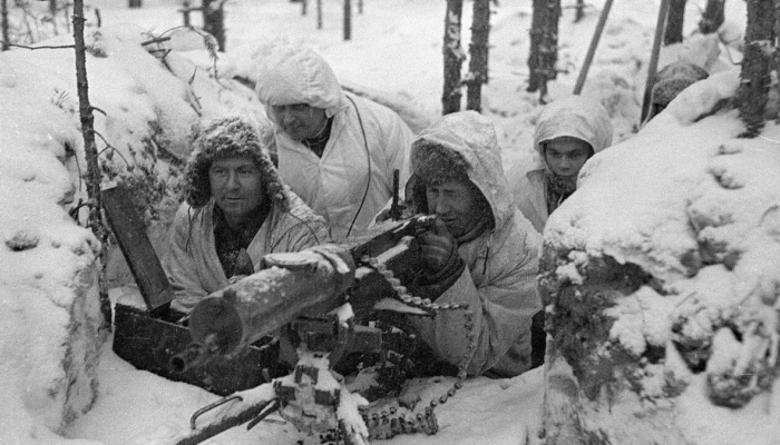 ketika-negara-kecil-yang-tak-siap-perang-diserbu-sejuta-tentara-soviet