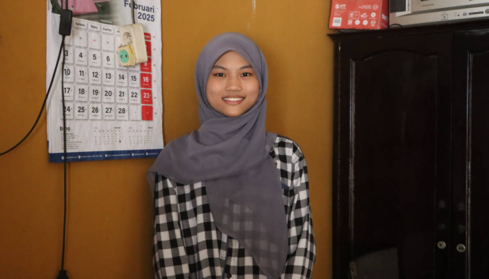 nekat-tak-pilih-jurusan-cadangan,-anisa-nurmalitasari-berhasil-lolos-ugm,-kuliah-gratis-pula!